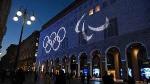 世体：若纳坦-塔已经收到多份报价，但他还在等待巴萨